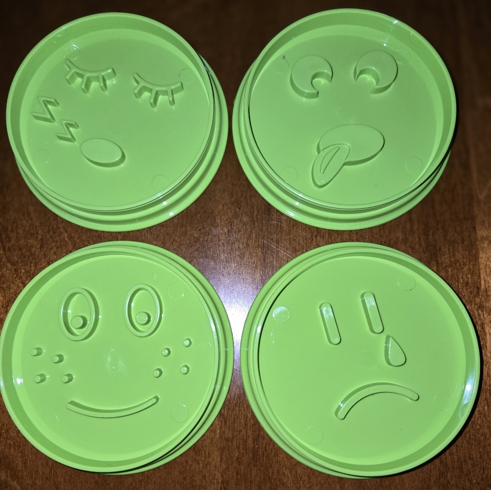 Pampered Chef Emoji Cookie Cutters